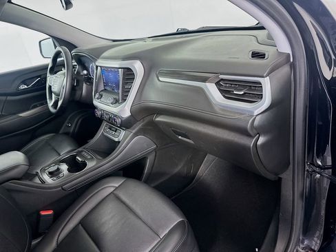 Used 2023 GMC Acadia SLT image 29