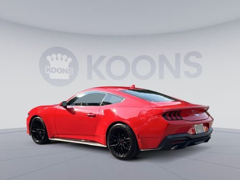 Used 2024 Ford Mustang Coupe RWD image 8