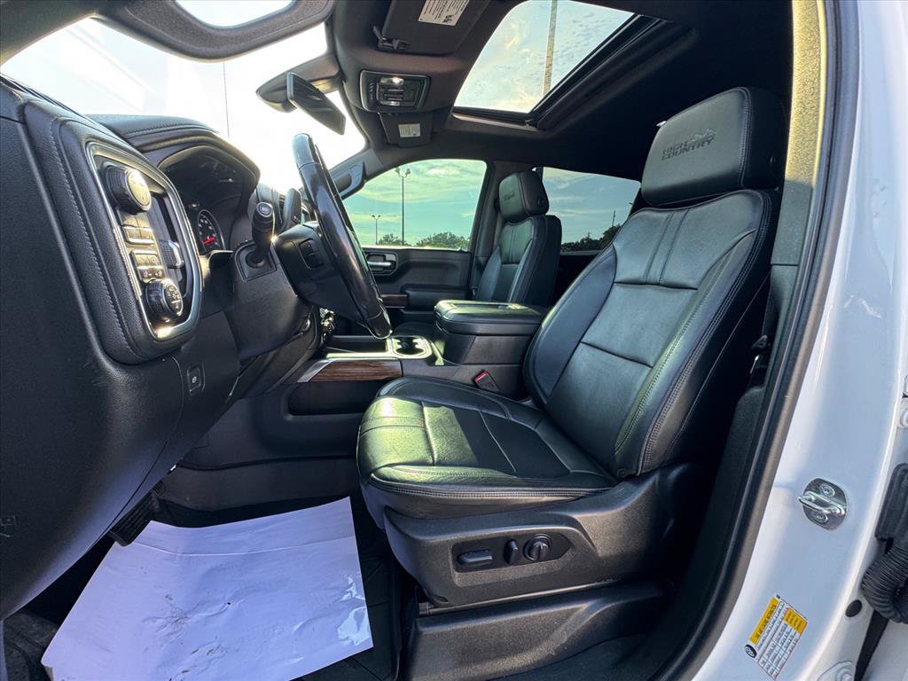 Used 2022 Chevrolet Silverado 1500 High Country w/ LPO, Dark Essentials Package AWD/4WD image 17
