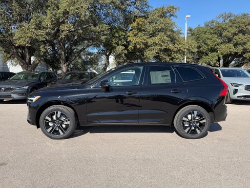 New 2026 Volvo XC60 B5 Core image 3