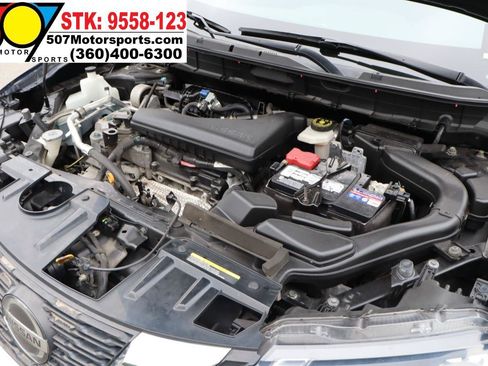 Used 2019 Nissan Rogue SV AWD/4WD image 26