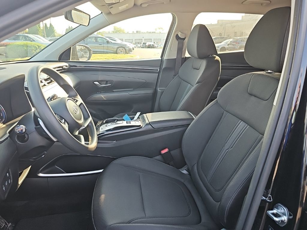 Used 2024 Hyundai Tucson Blue AWD/4WD image 3