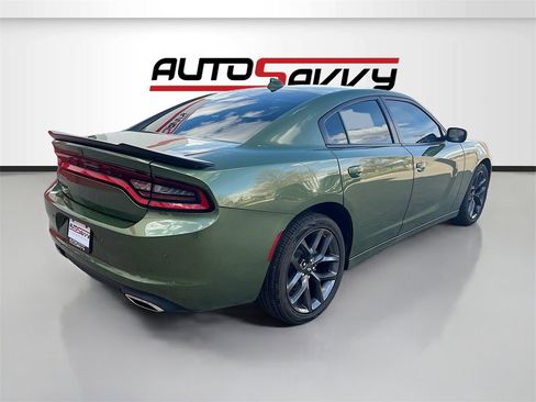 Used 2023 Dodge Charger SXT w/ Blacktop Package image 7