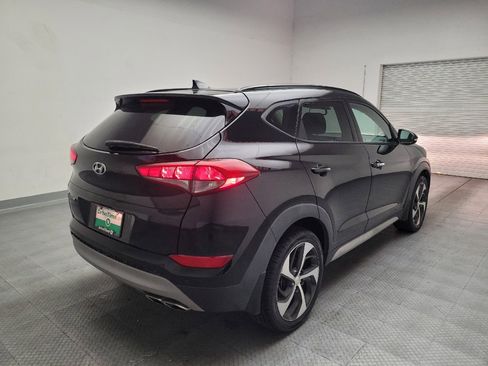 Used 2018 Hyundai Tucson Value FWD image 9