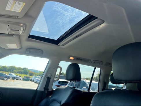 Used 2019 Nissan Armada SL w/ Premium Package image 20