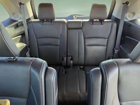 Used 2020 Honda Pilot Elite image 29