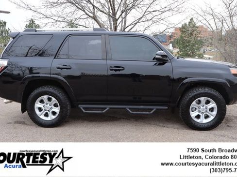 Used 2020 Toyota 4Runner SR5 Premium w/ Moonroof Package image 7