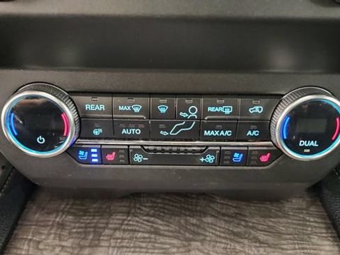 Used 2020 Ford Expedition Max Limited AWD/4WD image 20