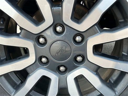 Used 2019 Ford Ranger Lariat w/ Equipment Group 501A Mid image 14