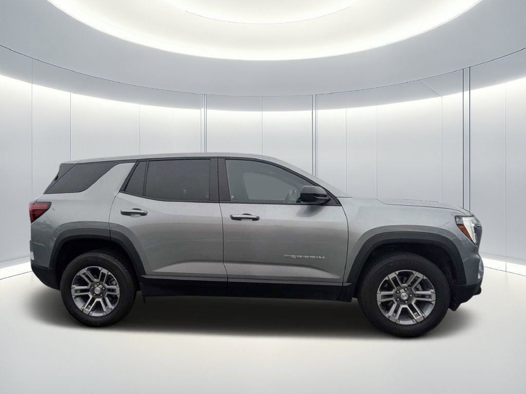 Used 2026 GMC Terrain Elevation FWD image 3