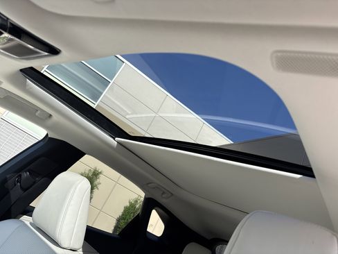 Used 2023 Lexus RX 350 w/ Accessory Package (2T) AWD/4WD image 28