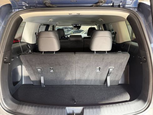 Used 2025 Hyundai Santa Fe SEL FWD image 29