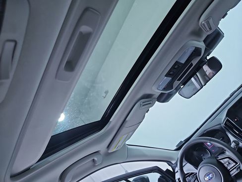 Used 2025 Subaru Crosstrek 2.5i Limited w/ Popular Package #4A image 21