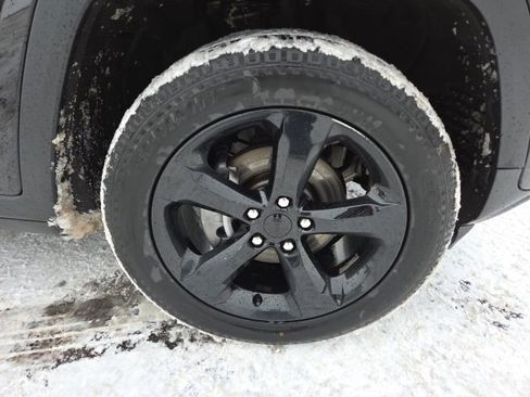 Used 2023 Jeep Grand Cherokee Altitude image 62