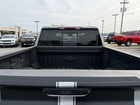 Used 2024 Chevrolet Silverado 1500 RST w/ Rally Edition AWD/4WD image 9