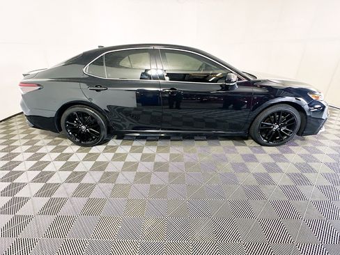 Used 2023 Toyota Camry XSE FWD image 2
