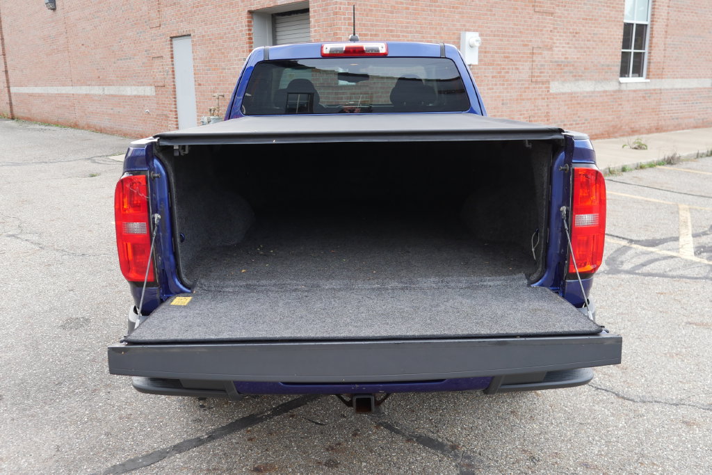 Used 2015 Chevrolet Colorado Z71 AWD/4WD image 7