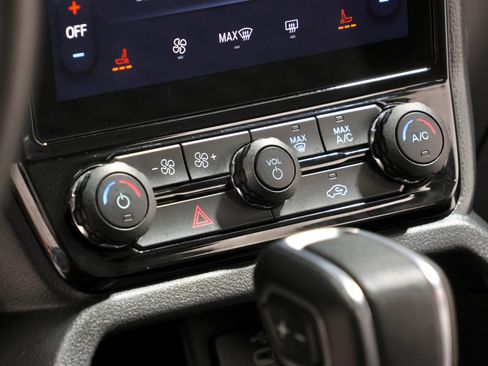 Used 2024 Ford Ranger XLT w/ FX4 Off-Road Package AWD/4WD image 19