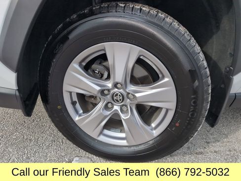 Certified 2022 Toyota RAV4 XLE image 27