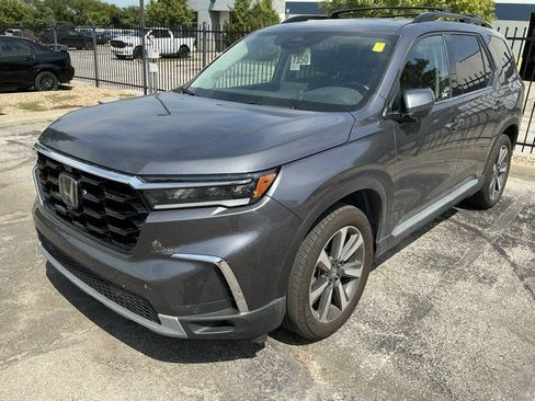 Used 2023 Honda Pilot Elite image 14