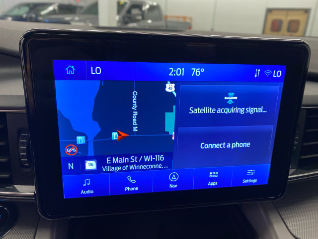 Used 2023 Ford Explorer XLT w/ Equipment Group 202A AWD/4WD image 21