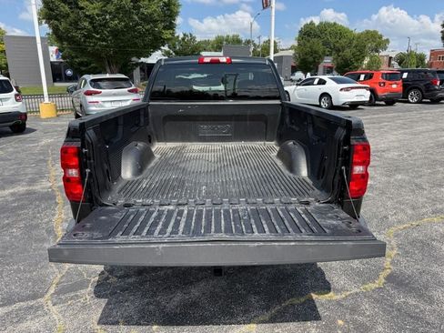 Used 2019 Chevrolet Silverado 1500 LT RWD image 7