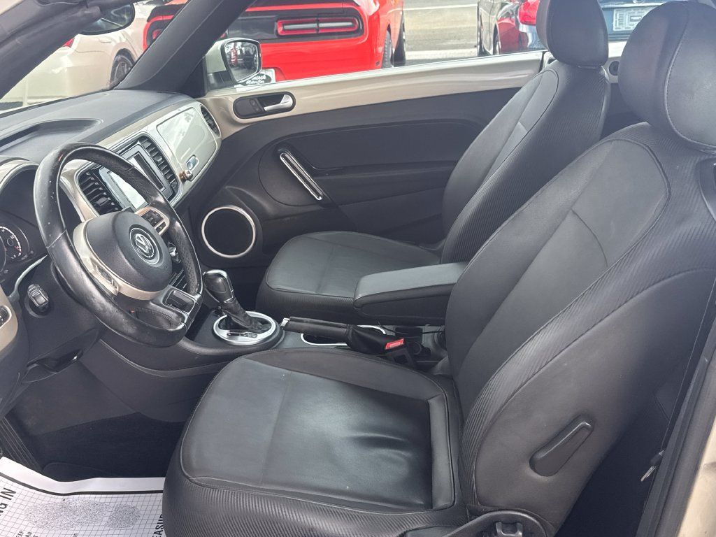 Used 2014 Volkswagen Beetle 1.8T FWD image 9