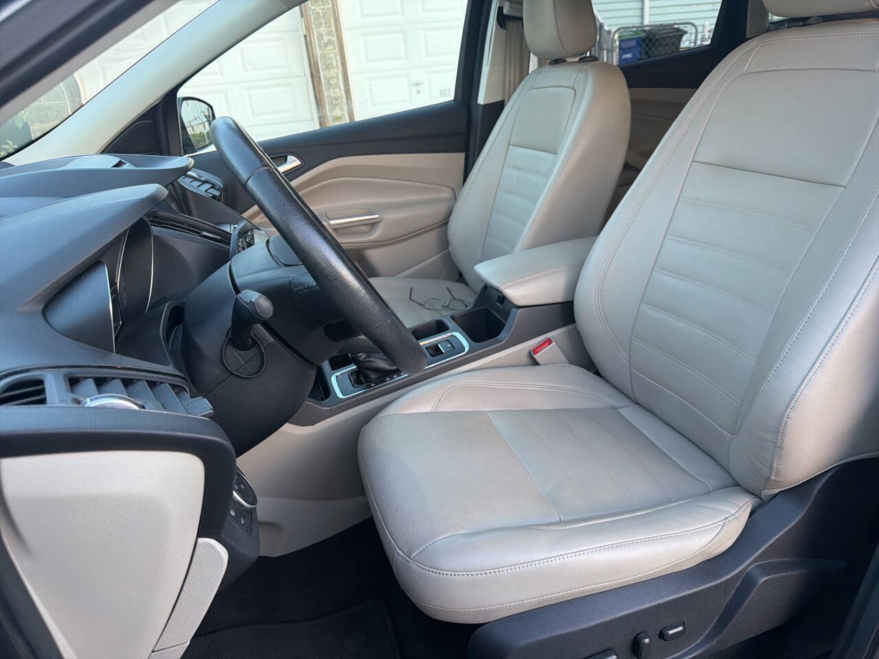 Used 2018 Ford Escape SEL FWD image 26