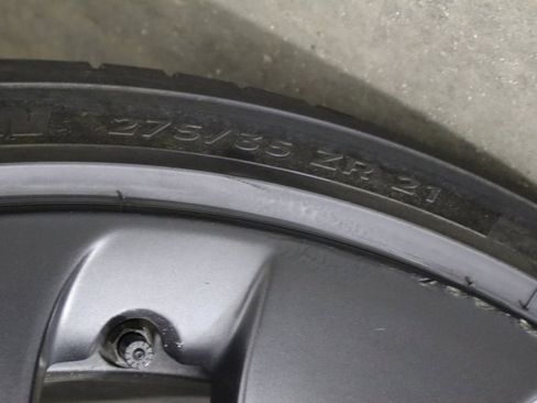 Used 2023 Tesla Model Y Performance image 45