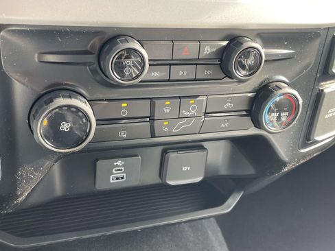 New 2026 Ford F250 XLT w/ FX4 Off-Road Package image 13