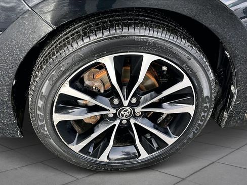 Used 2018 Toyota Corolla SE image 10