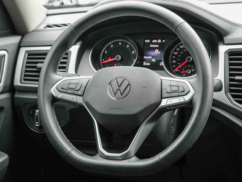 Used 2021 Volkswagen Atlas SE image 15