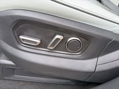 Used 2024 Rivian R1S Adventure image 37