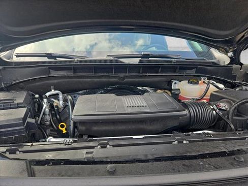 Used 2025 Cadillac Escalade ESV Sport Platinum w/ LPO, ONYX Package image 25