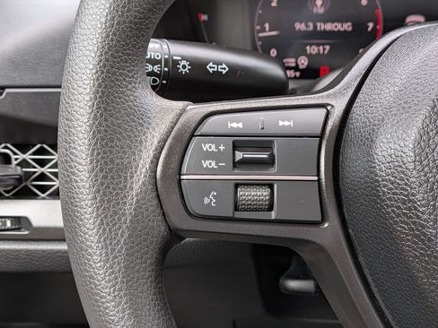 Used 2025 Honda Accord LX image 21