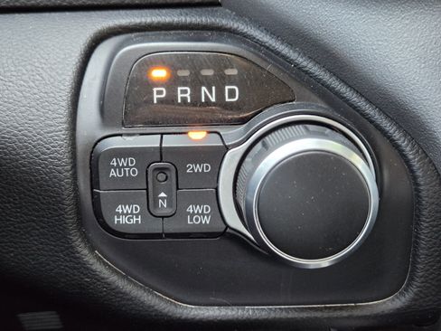 Used 2019 RAM 1500 Big Horn AWD/4WD image 22