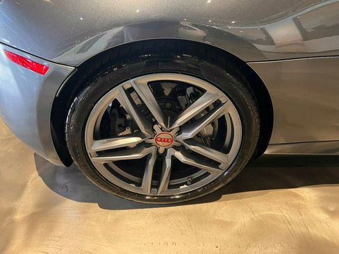 Used 2015 Audi R8 V10 image 16