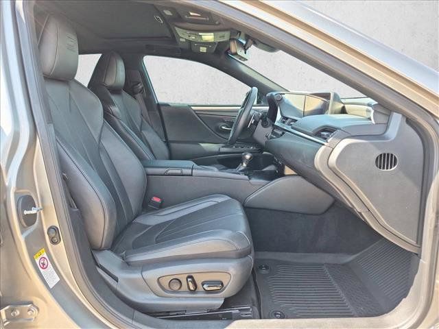 Used 2019 Lexus ES 350 F Sport w/ Accessory Package 2 FWD image 19