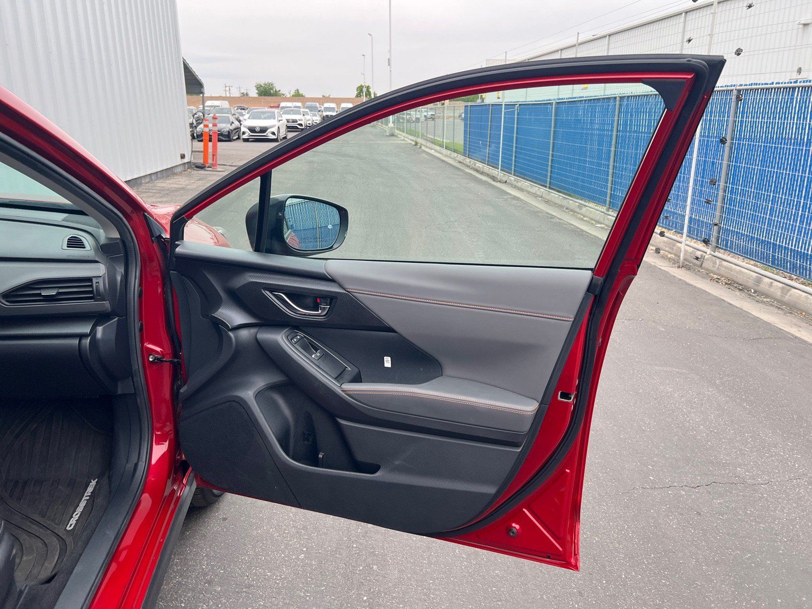 Certified 2025 Subaru Crosstrek 2.5i Limited w/ Crosstrek Mirror Package AWD/4WD image 23