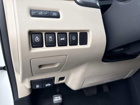 Used 2022 Nissan Murano SL w/ SL Moonroof Package image 31