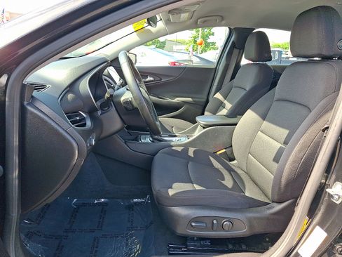 Used 2024 Chevrolet Malibu RS FWD image 15