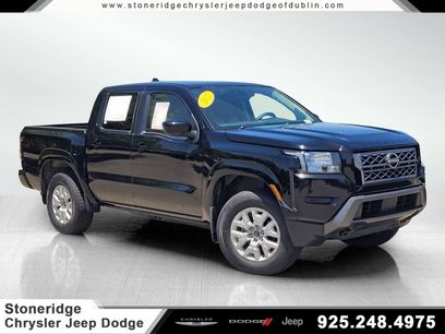 Used 2022 Nissan Frontier SV w/ Technology Package