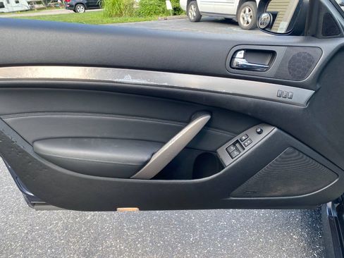 Used 2012 INFINITI G37 x Coupe w/ Premium Pkg AWD/4WD image 11