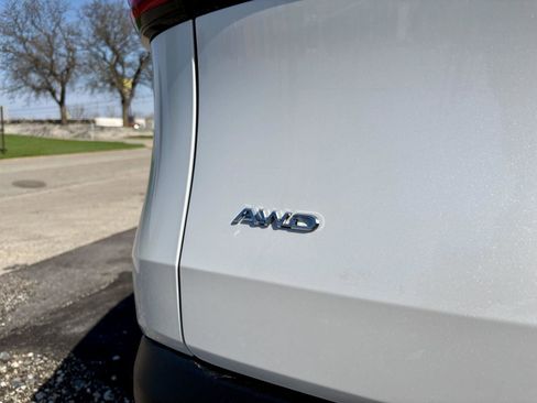 Used 2024 Toyota Grand Highlander Limited AWD/4WD image 31