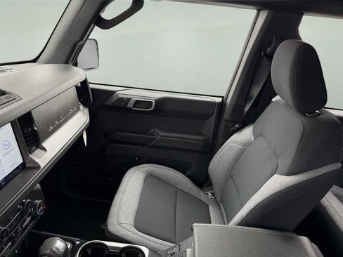 New 2026 Ford Bronco 4-Door w/ Sasquatch Package image 16