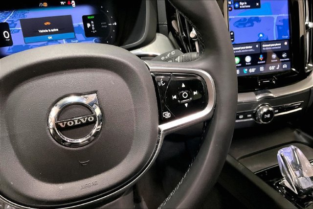 Certified 2024 Volvo XC60 T8 Ultimate AWD/4WD image 22