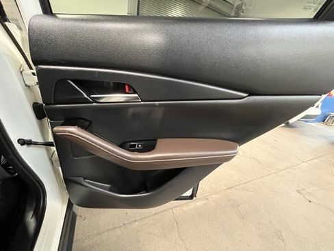 Used 2021 MAZDA CX-30 AWD 2.5 S w/ Premium Package image 13