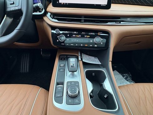 New 2026 INFINITI QX60 Autograph image 15