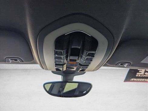 Used 2010 Porsche Panamera S RWD image 21
