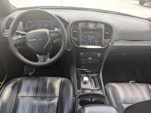 Used 2023 Chrysler 300 S image 17